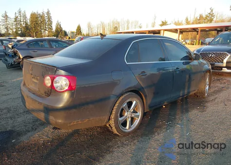 2010 Volkswagen Jetta Se from USA, damaged, VIN 3VWRX7AJ6AM052232